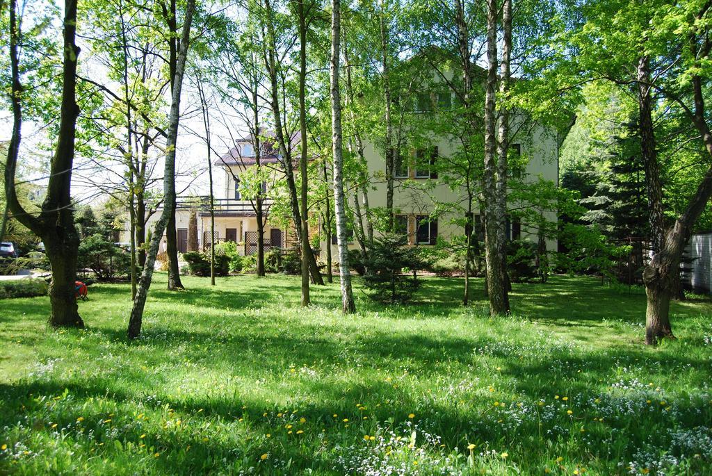 Park Na Wojskiego Bed & Breakfast Marki  Exterior photo